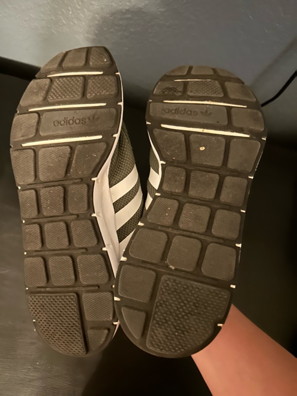 adidas swift run - Picture 3 of 4